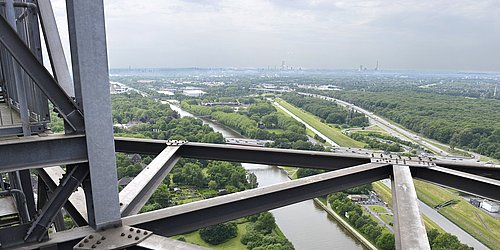 Der Ausblick vom Gasometer auf die Stadt Oberhausen.